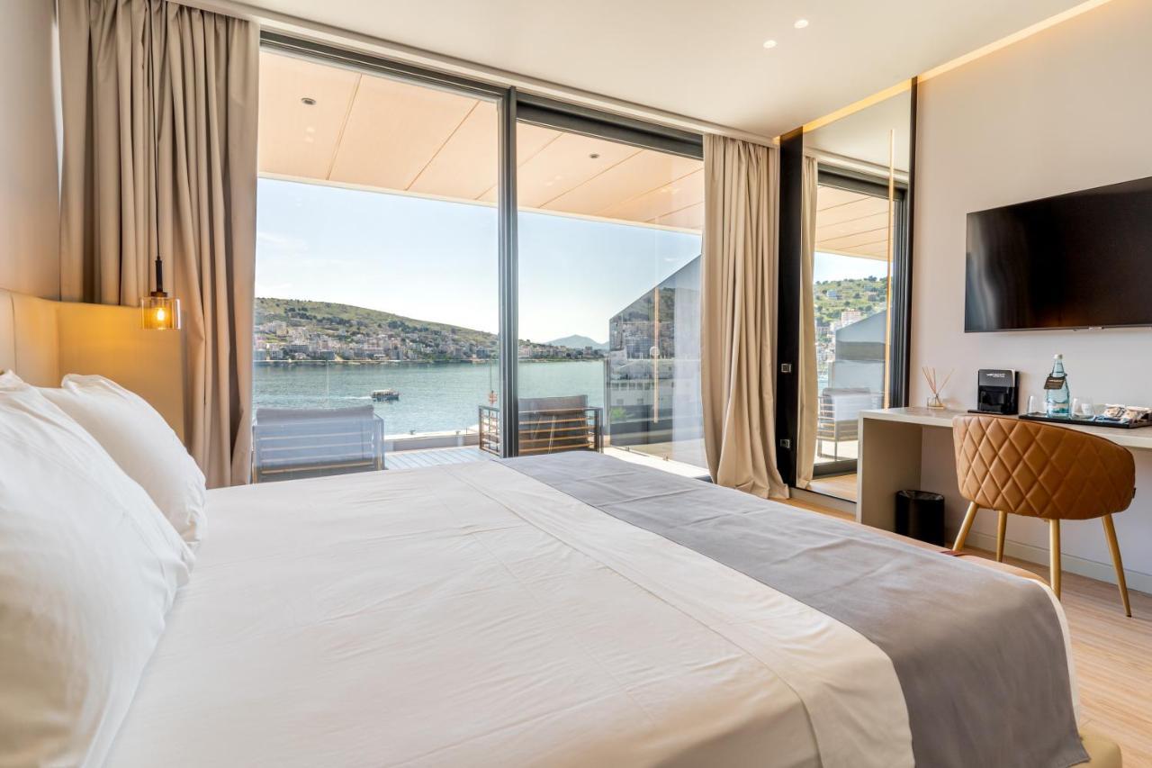 Yacht Premium Hotel Саранда Экстерьер фото