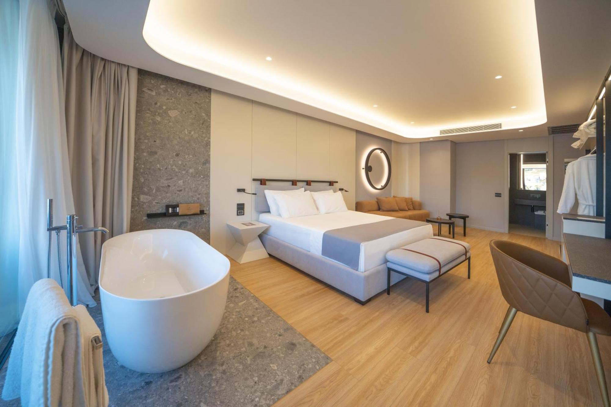 Yacht Premium Hotel Саранда Экстерьер фото