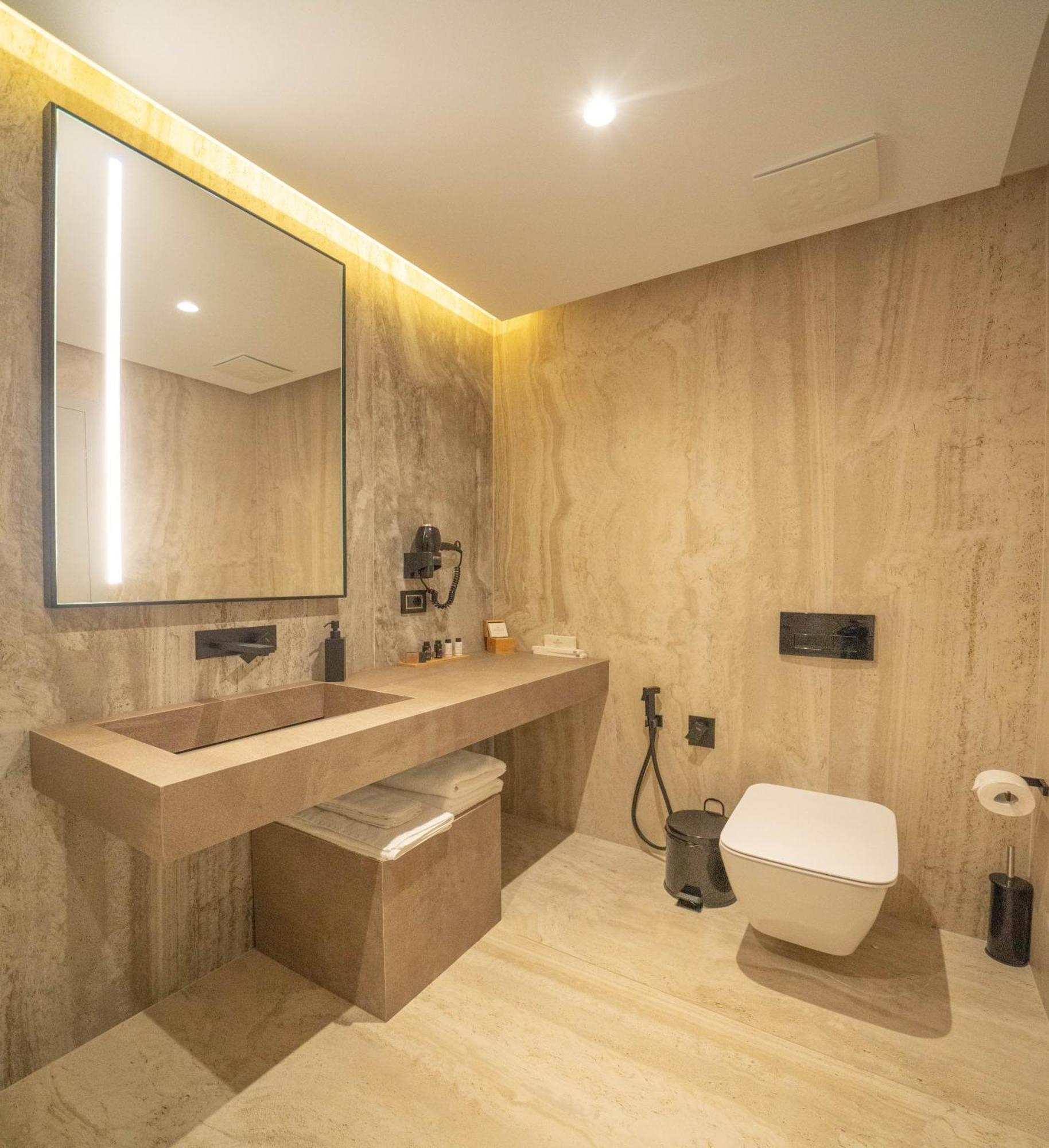 Yacht Premium Hotel Саранда Экстерьер фото